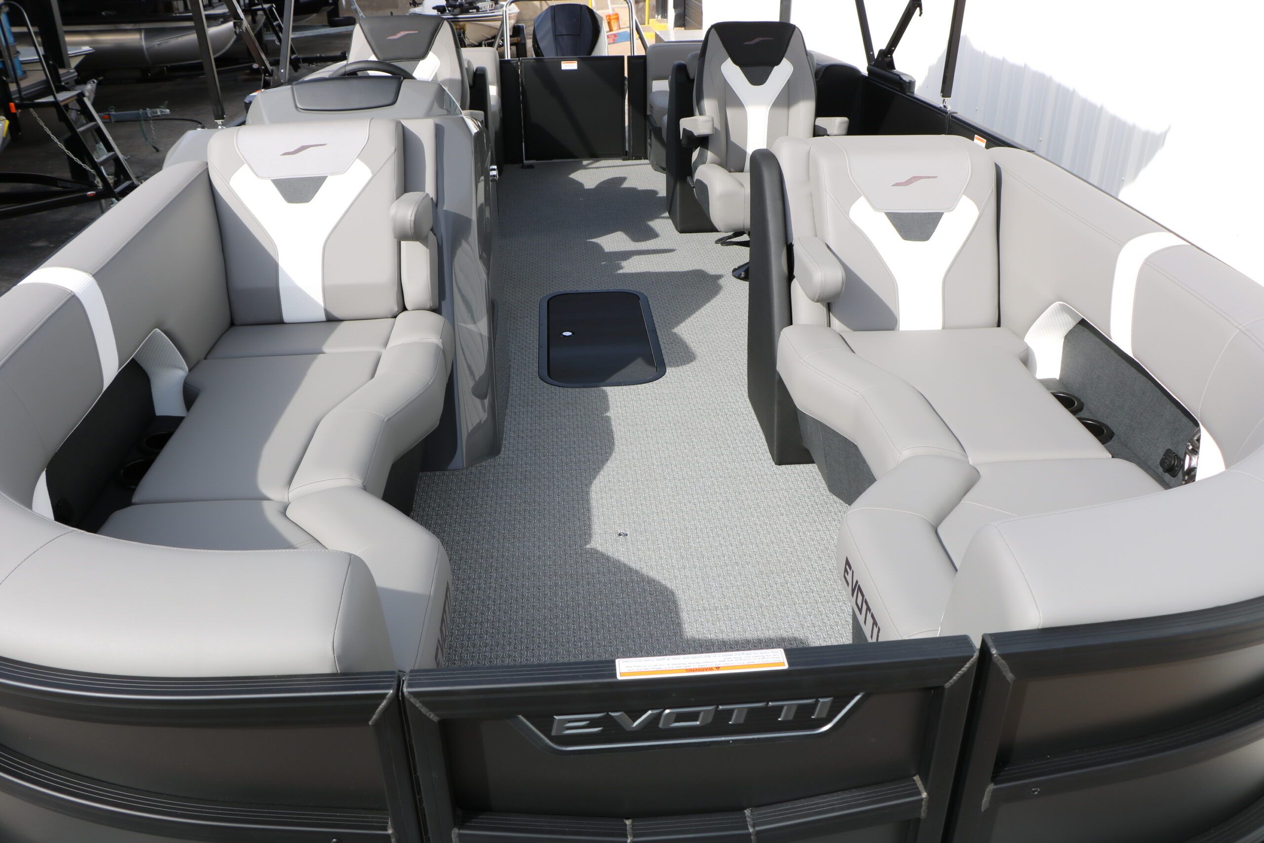 2026 Evotti 521 QL Tri Toon - 24