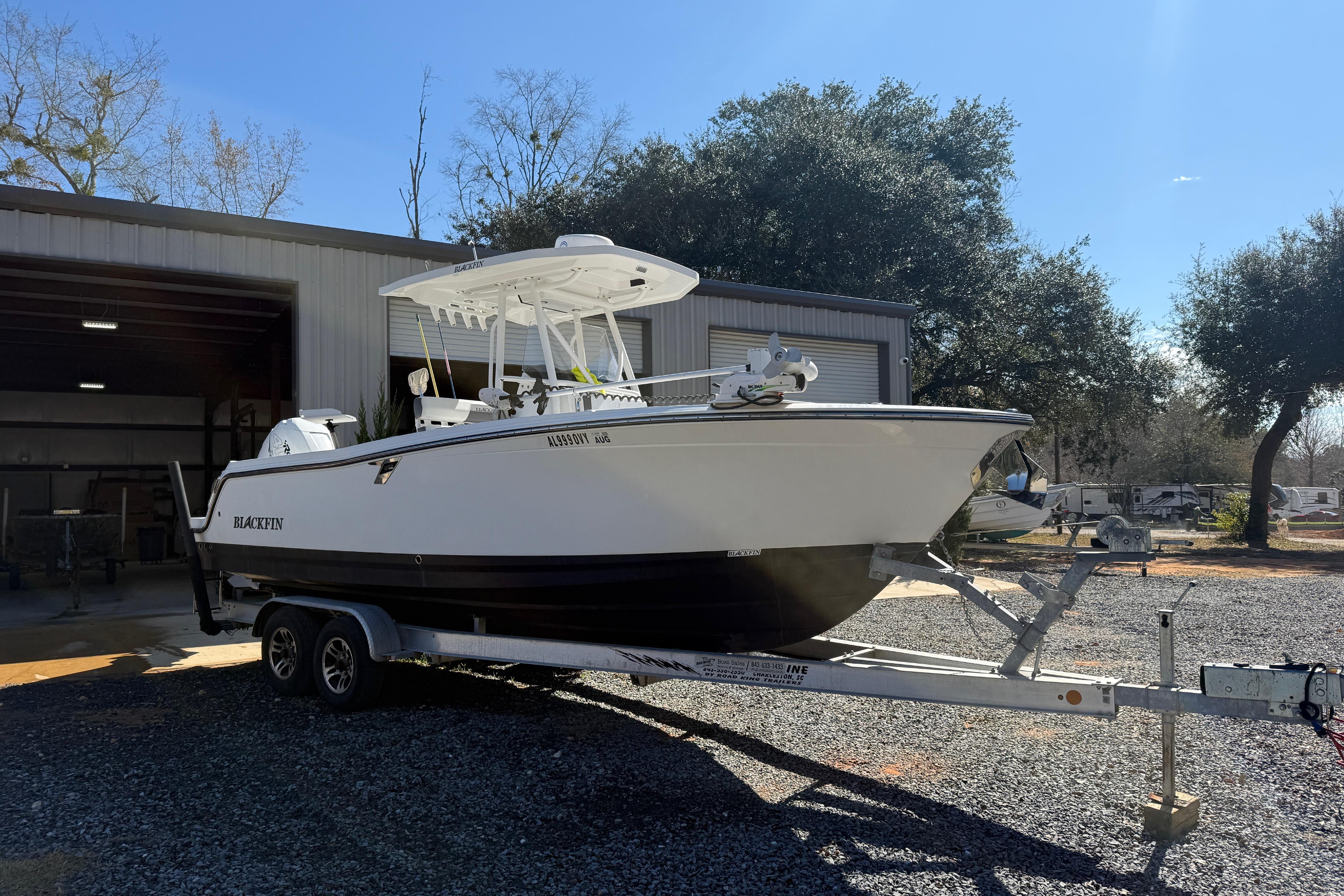 2019 Blackfin 242 CC