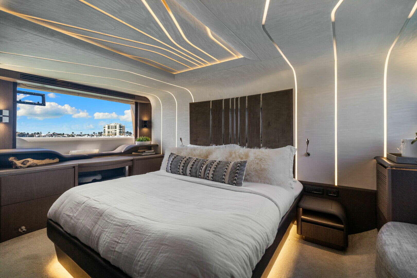2020 Galeon 680 FLYBRIDGE - Image 37