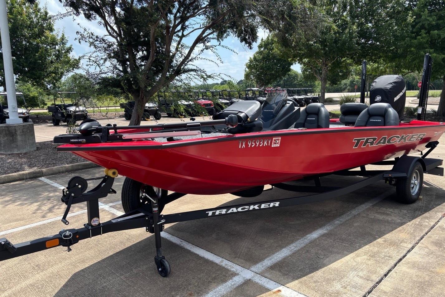 2026 Tracker Pro Team 190 TX