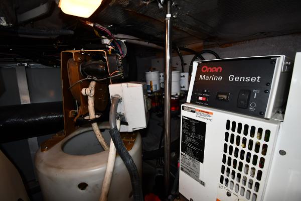 2003 Sea Ray Sundancer 460 - 77