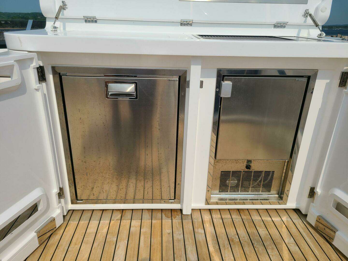 2023 Sunseeker 68 Manhattan - Image 41