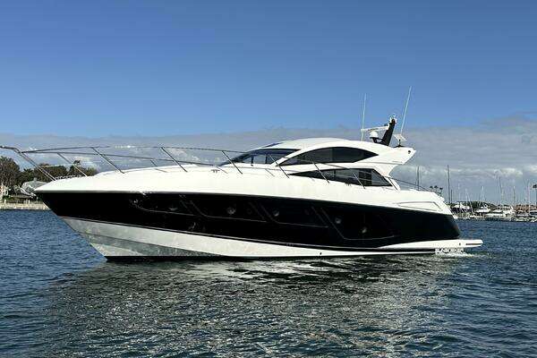 2015 Sunseeker Predator 57