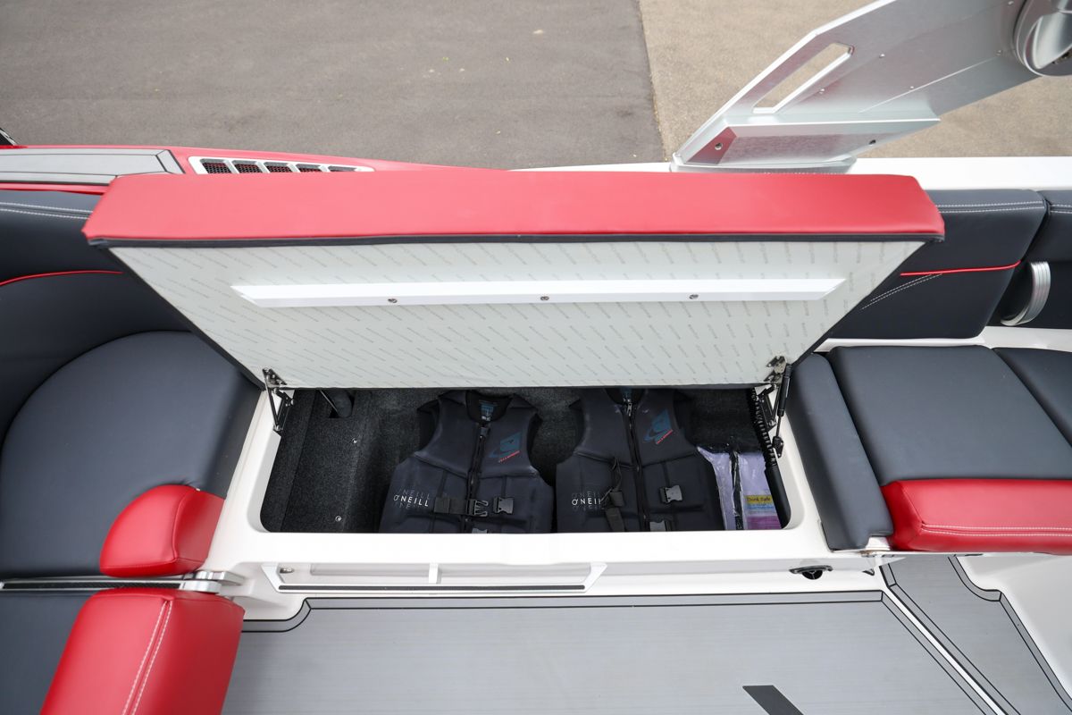 2021 MasterCraft XT25 - 40