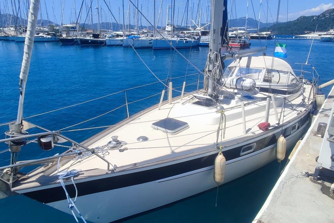 1982 Hallberg-Rassy 352