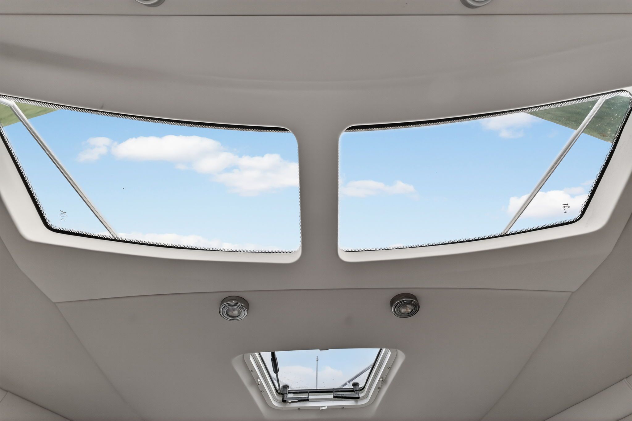 2007 Regal 2860 Window Express - 38