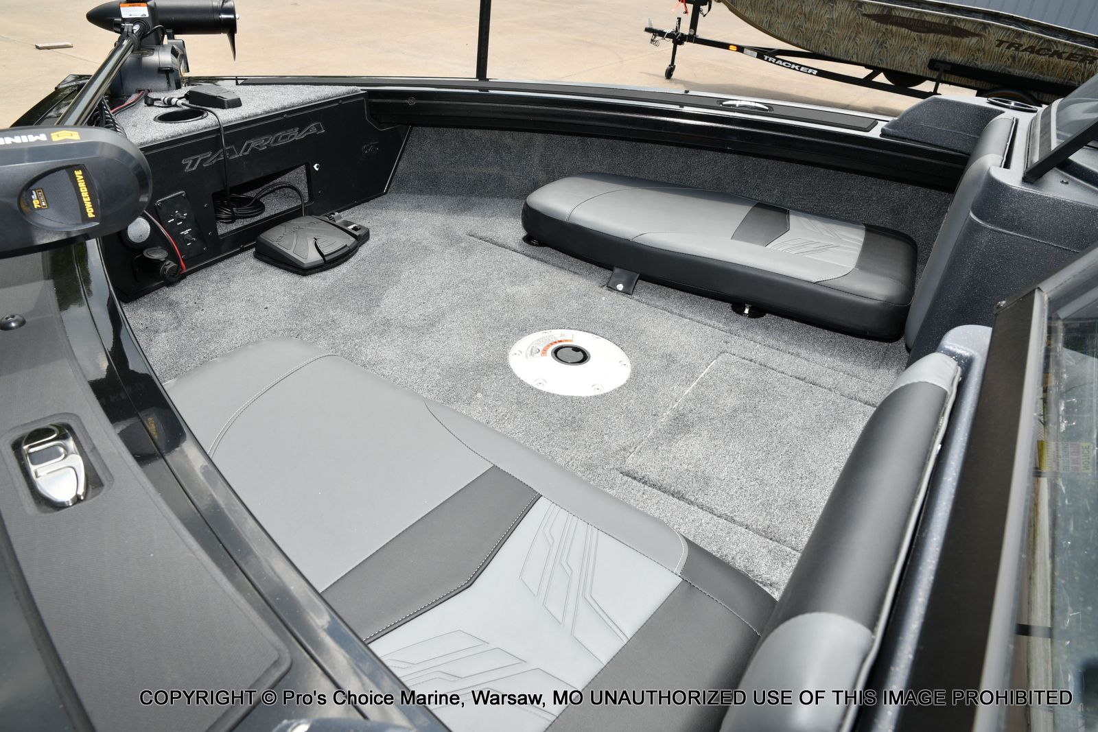 2026 Tracker Targa V-19 Combo - 33