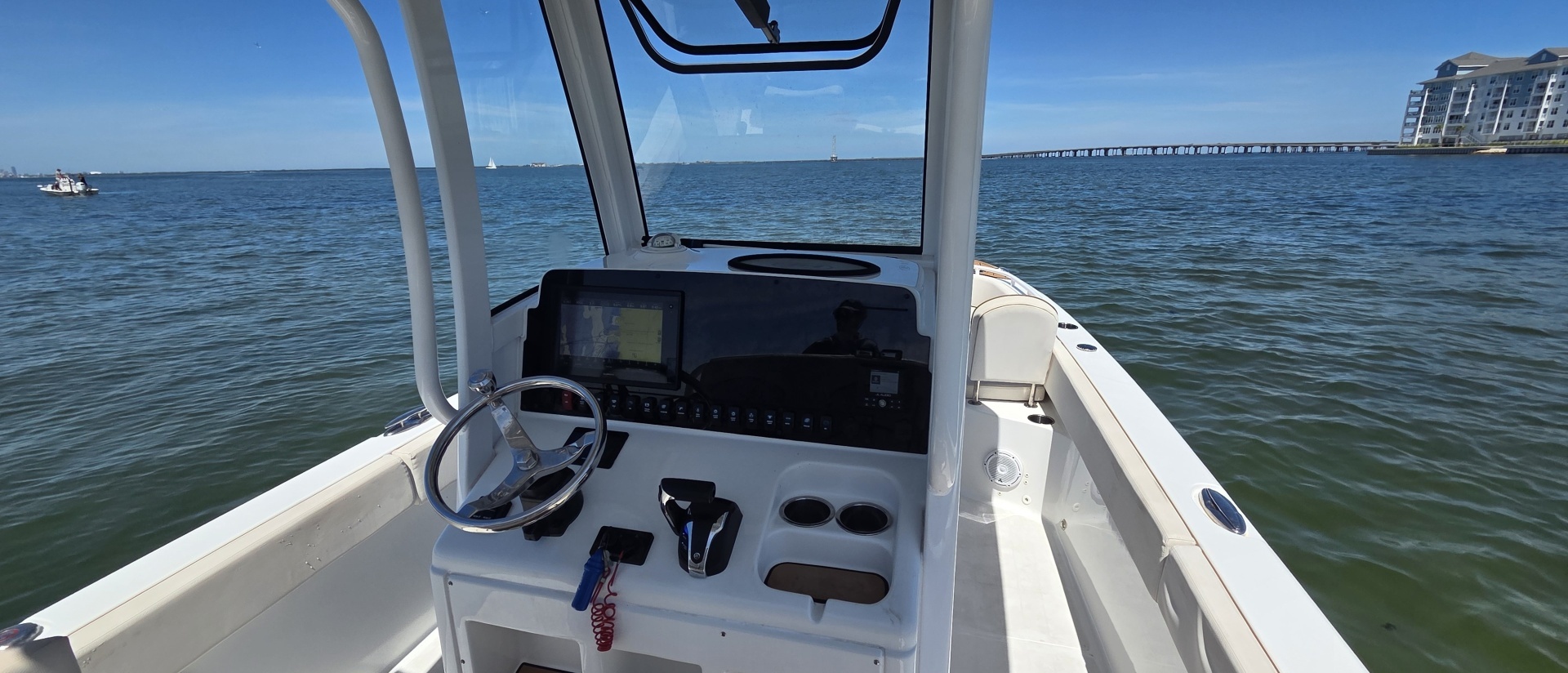 2021 Sea Hunt Escape 27 Center Console - Image 15