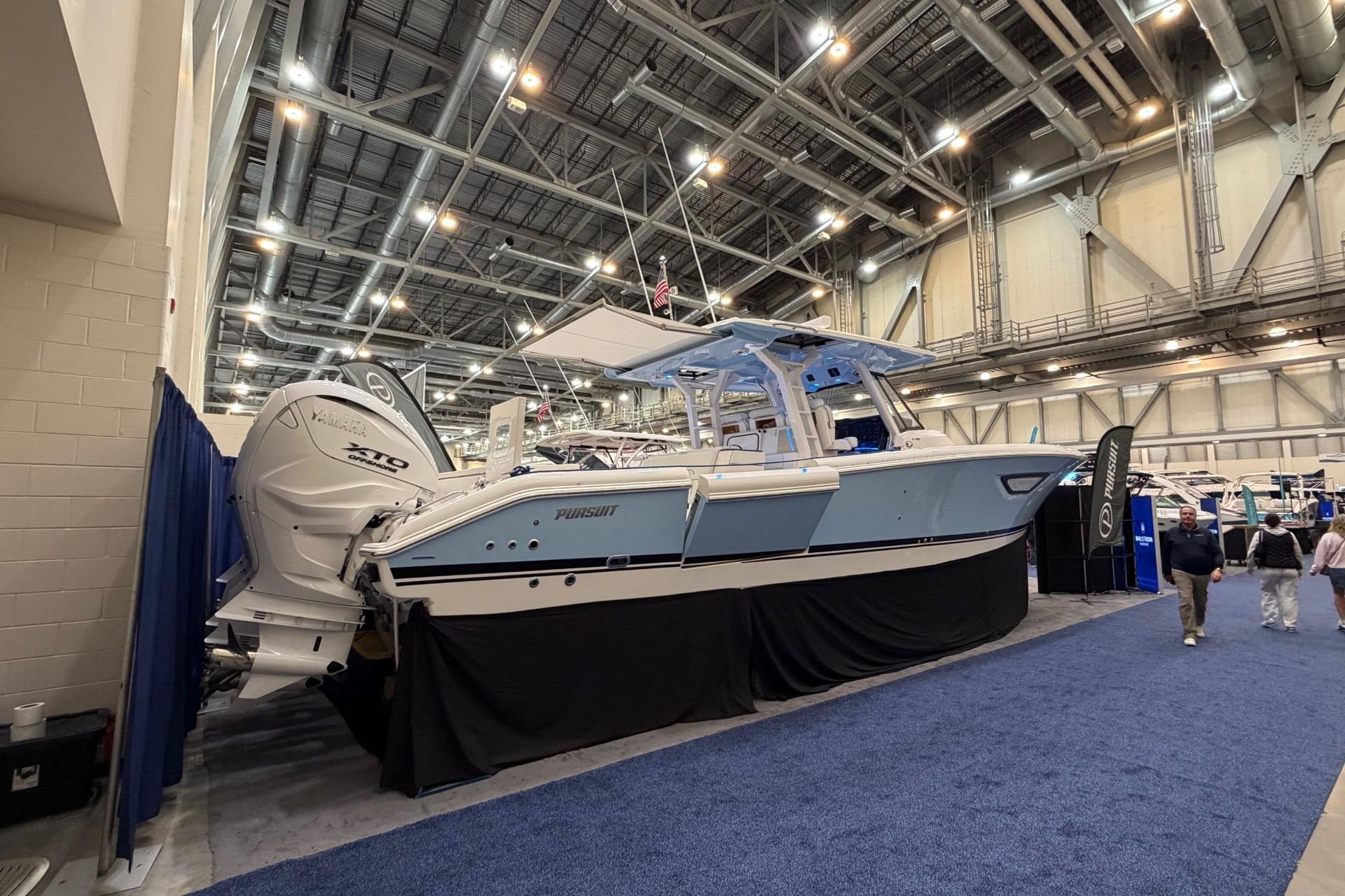 2026 Pursuit S 428 Sport