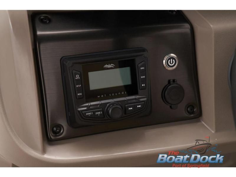2025 Sportfish 22 DLX - 67