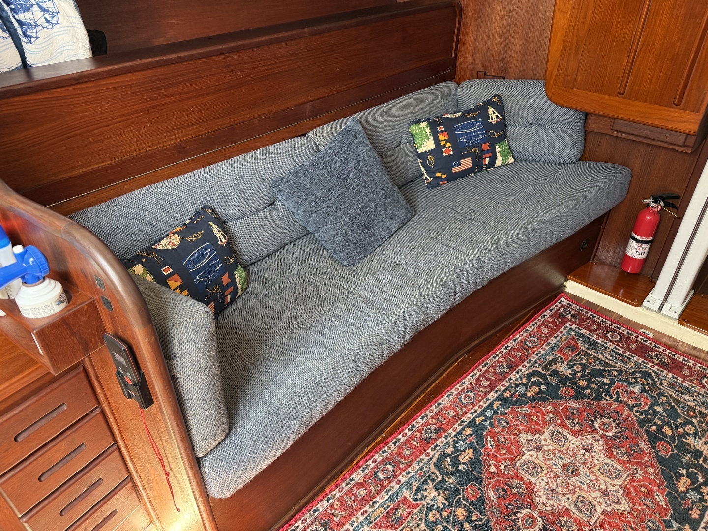 1988 Tartan 31 - Image 17