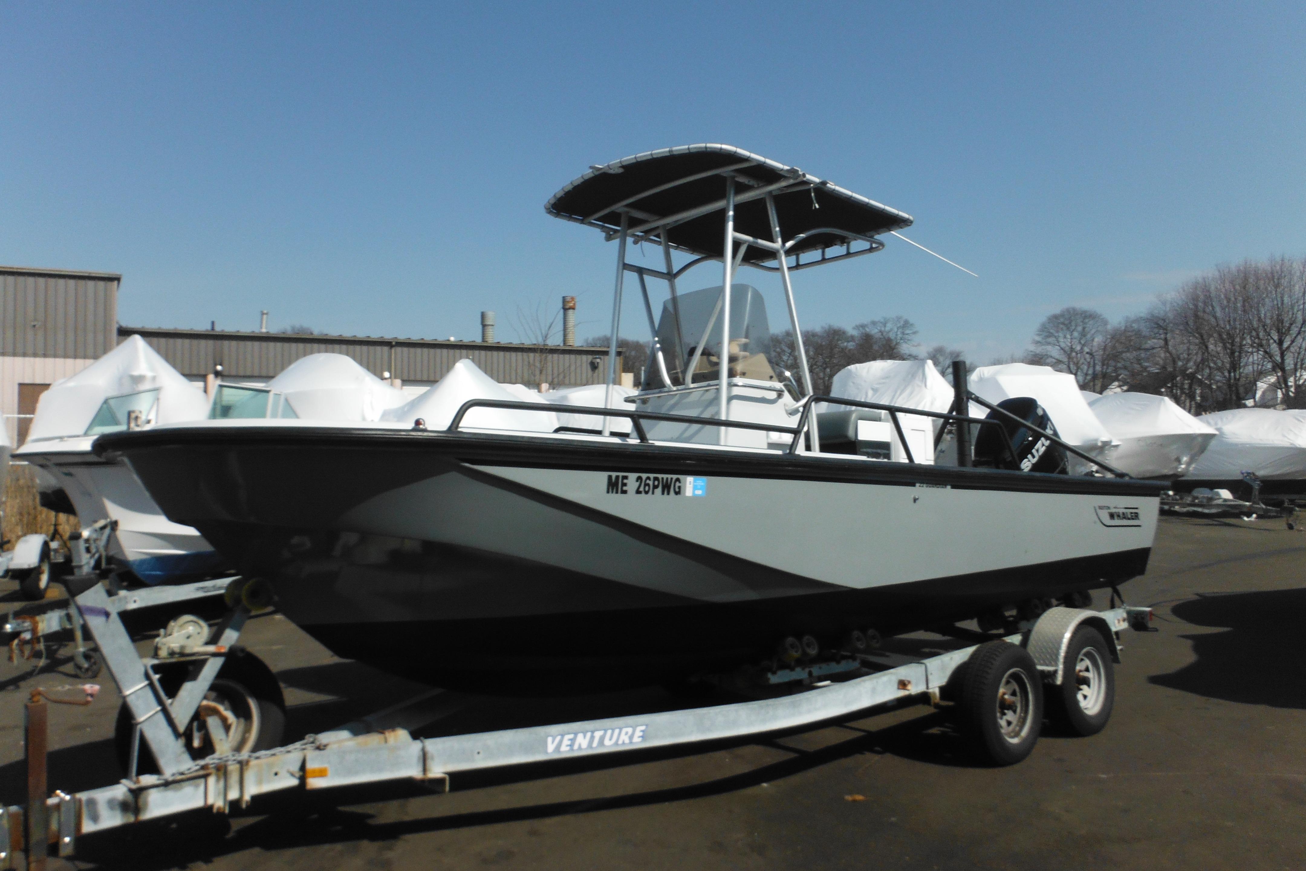 1990 Boston Whaler Guardian 22