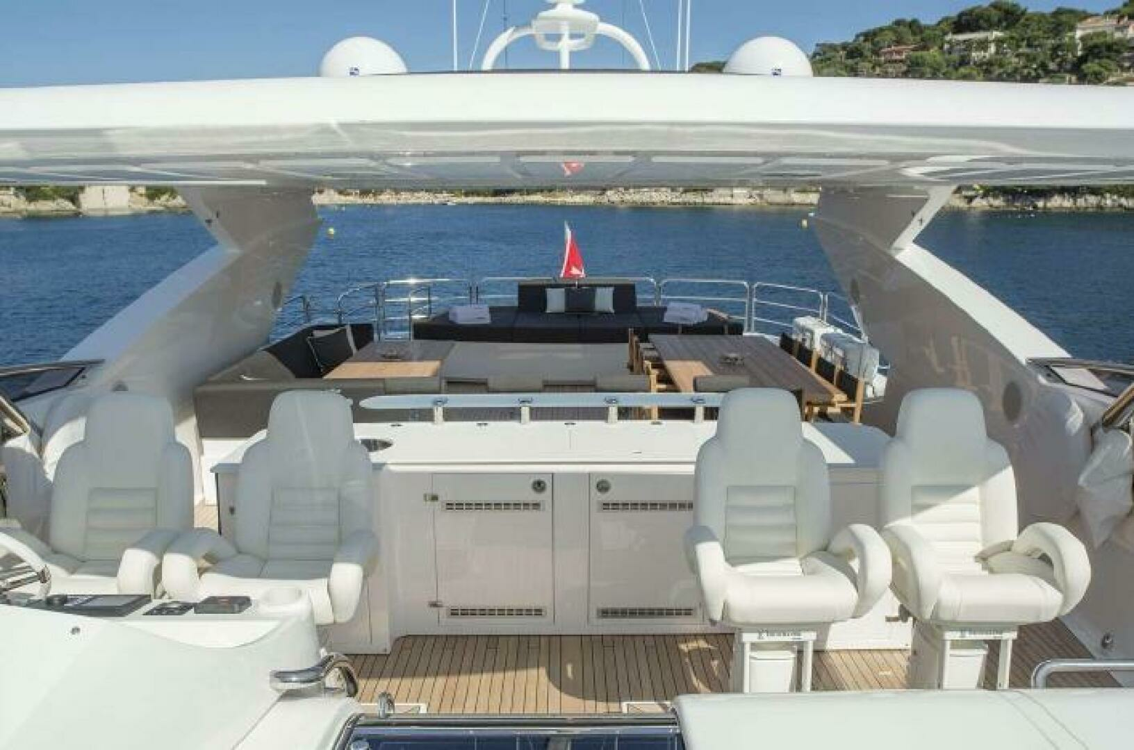 2013 Sunseeker 115 - Image 8