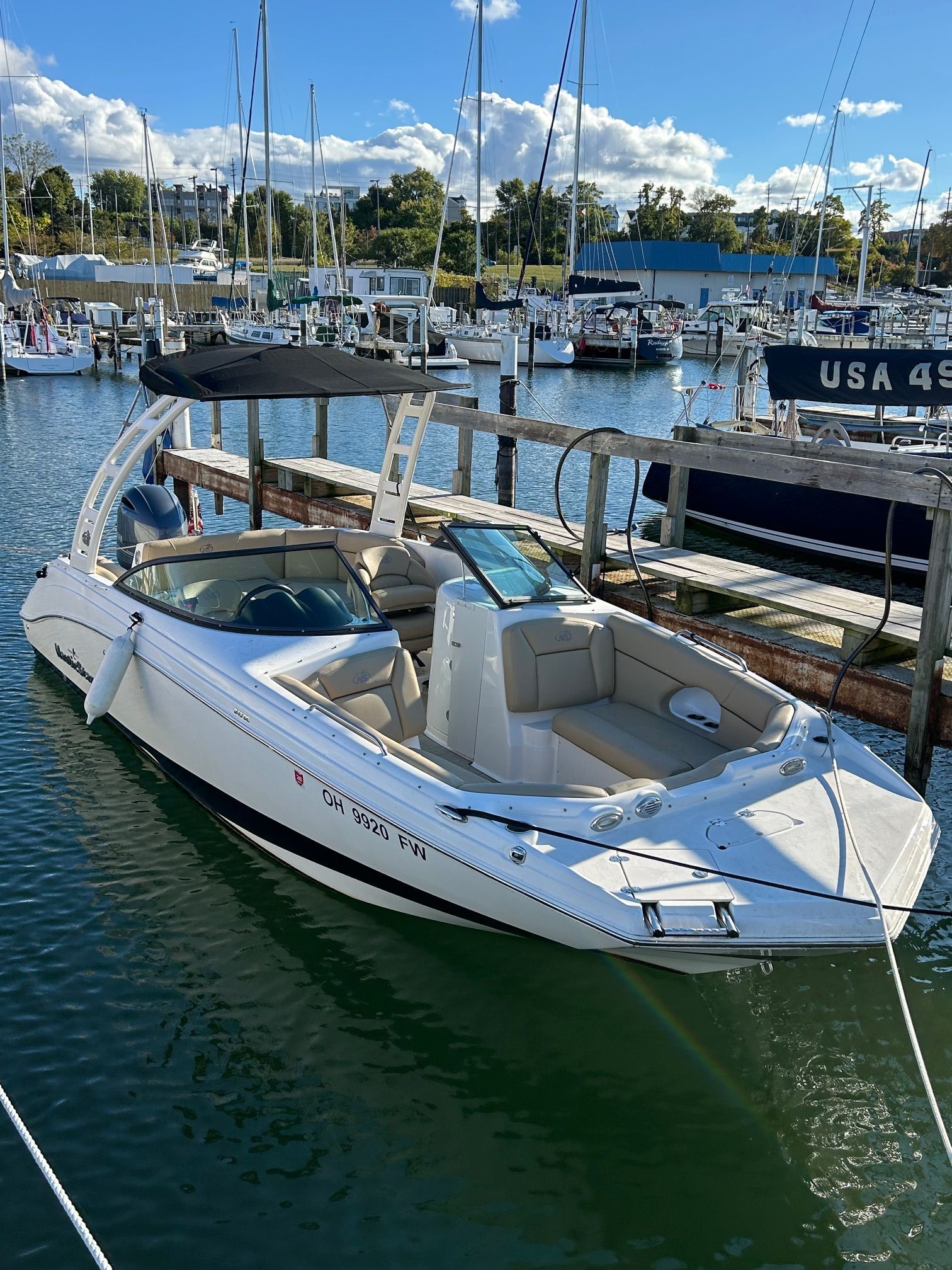 2020 NauticStar 243 DC - 4
