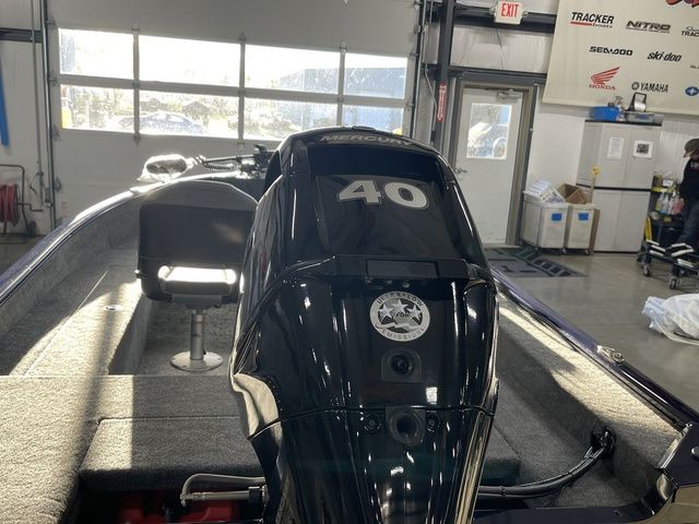 2026 Tracker Super Guide V-16 SC - 6