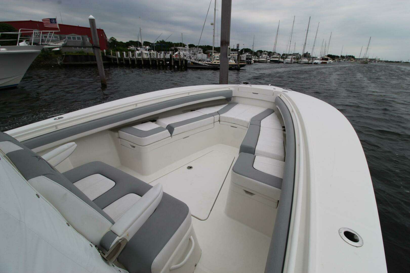 2020 Regulator — - Image 9