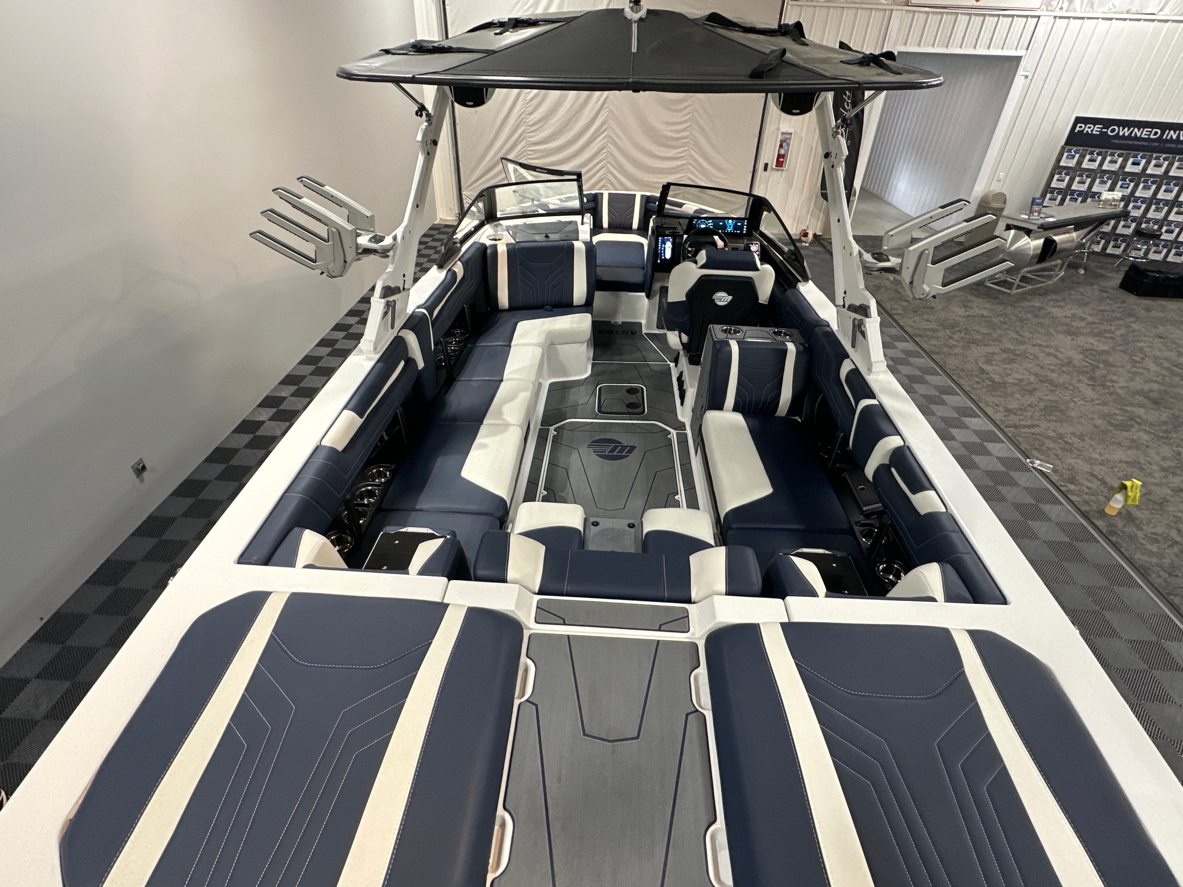 2025 Malibu Wakesetter 25 LSV - 10