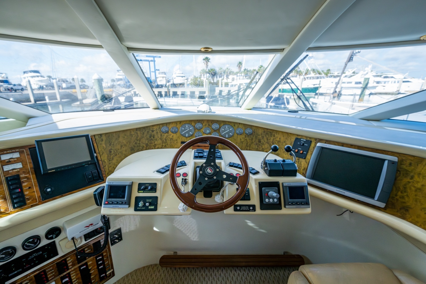 2000 Fairline Squadron 52 - Image 45