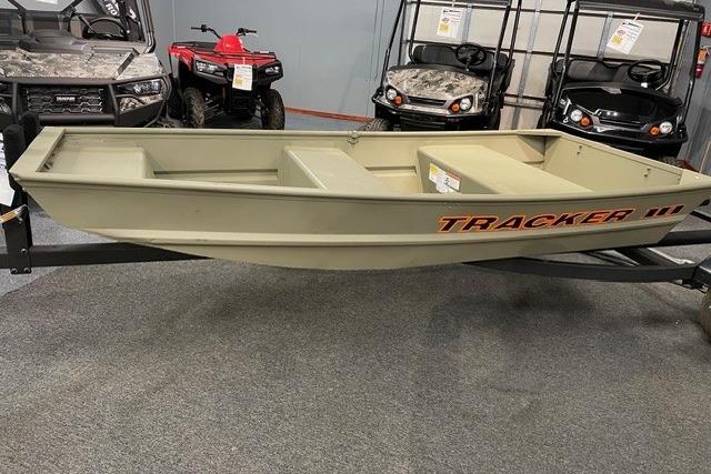 2026 Tracker Grizzly 10 Jon