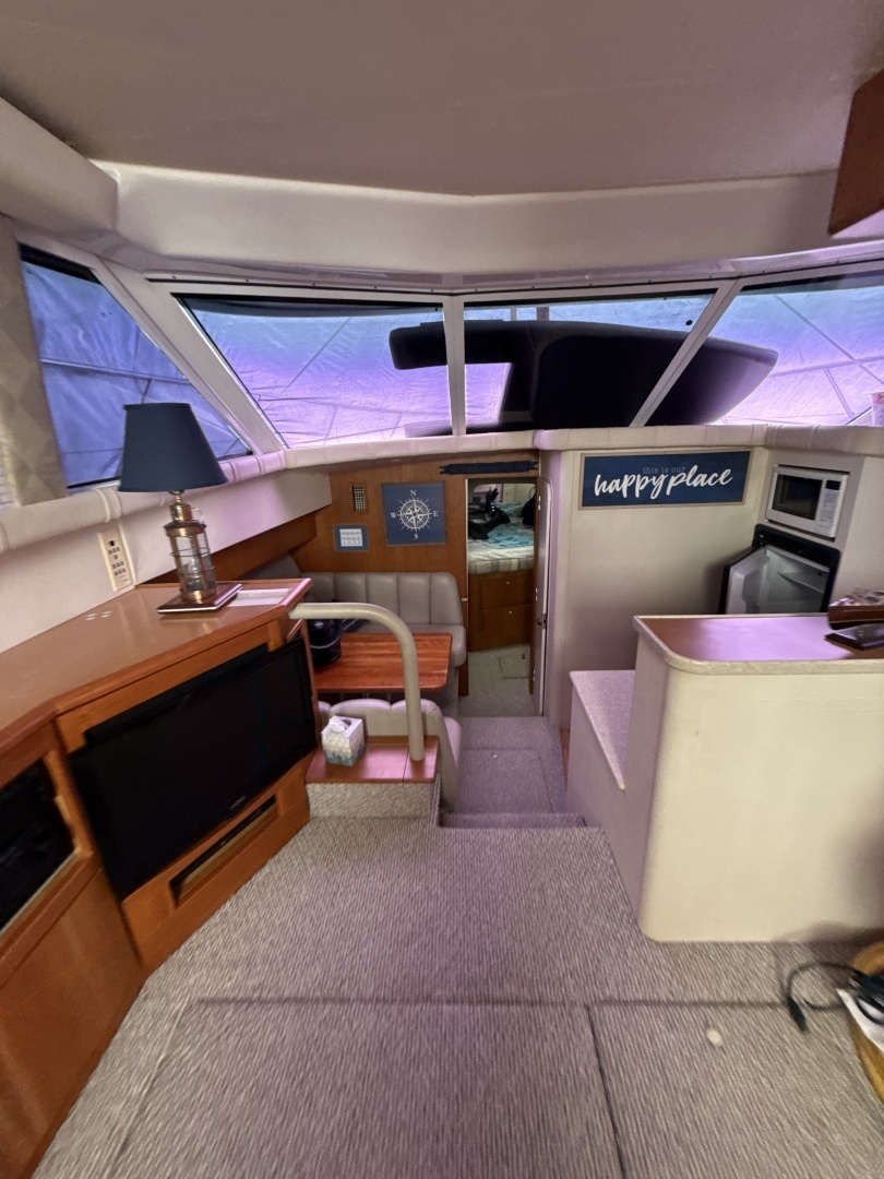 1999 Silverton 422 - Image 136
