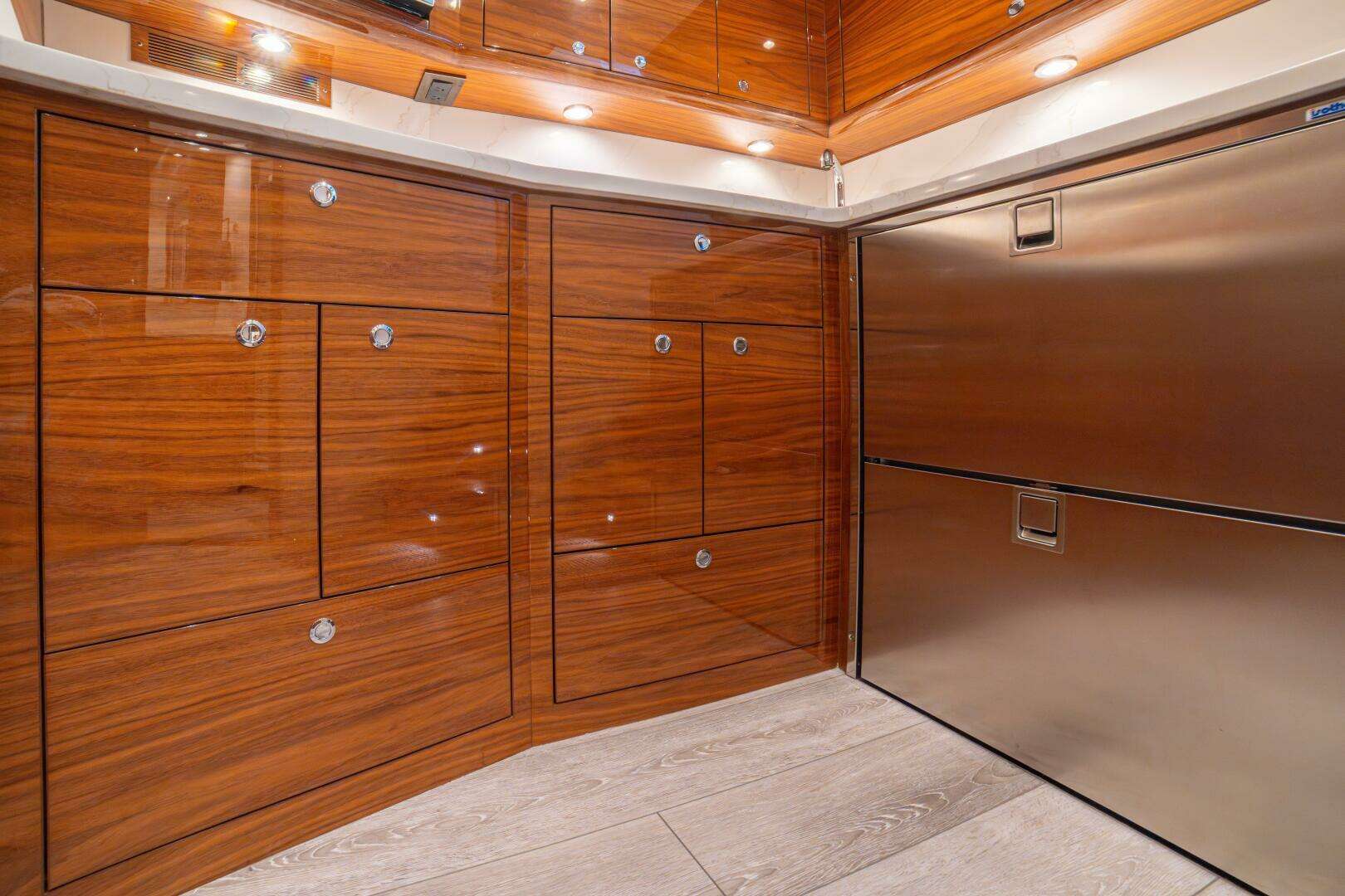 2025 Viking 46 Billfish - Image 49