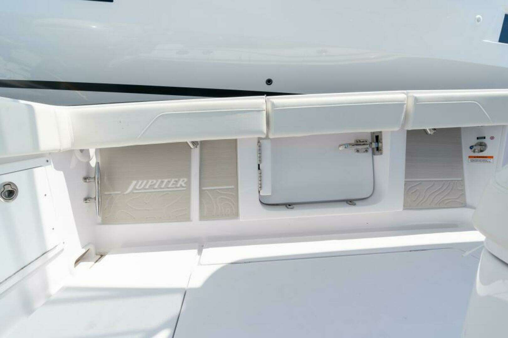 2027 Jupiter 340LS - Image 23