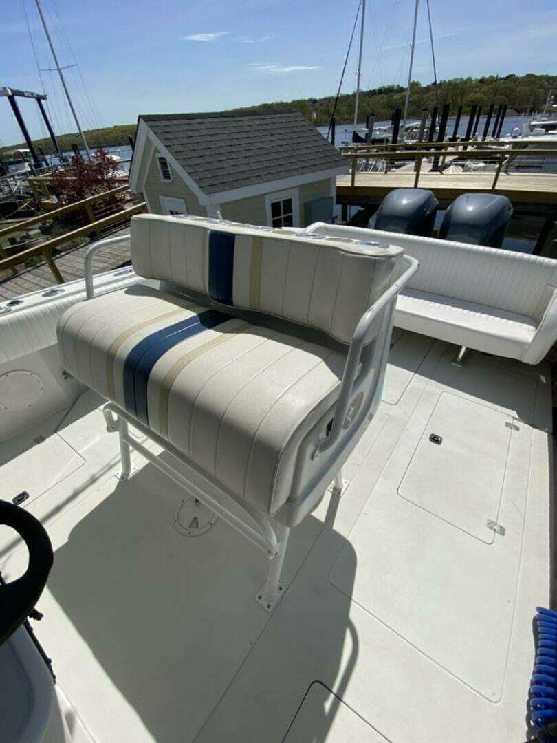 1997 Intrepid 339wa - Image 17