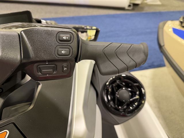 2026 Sea-Doo GTX - 11