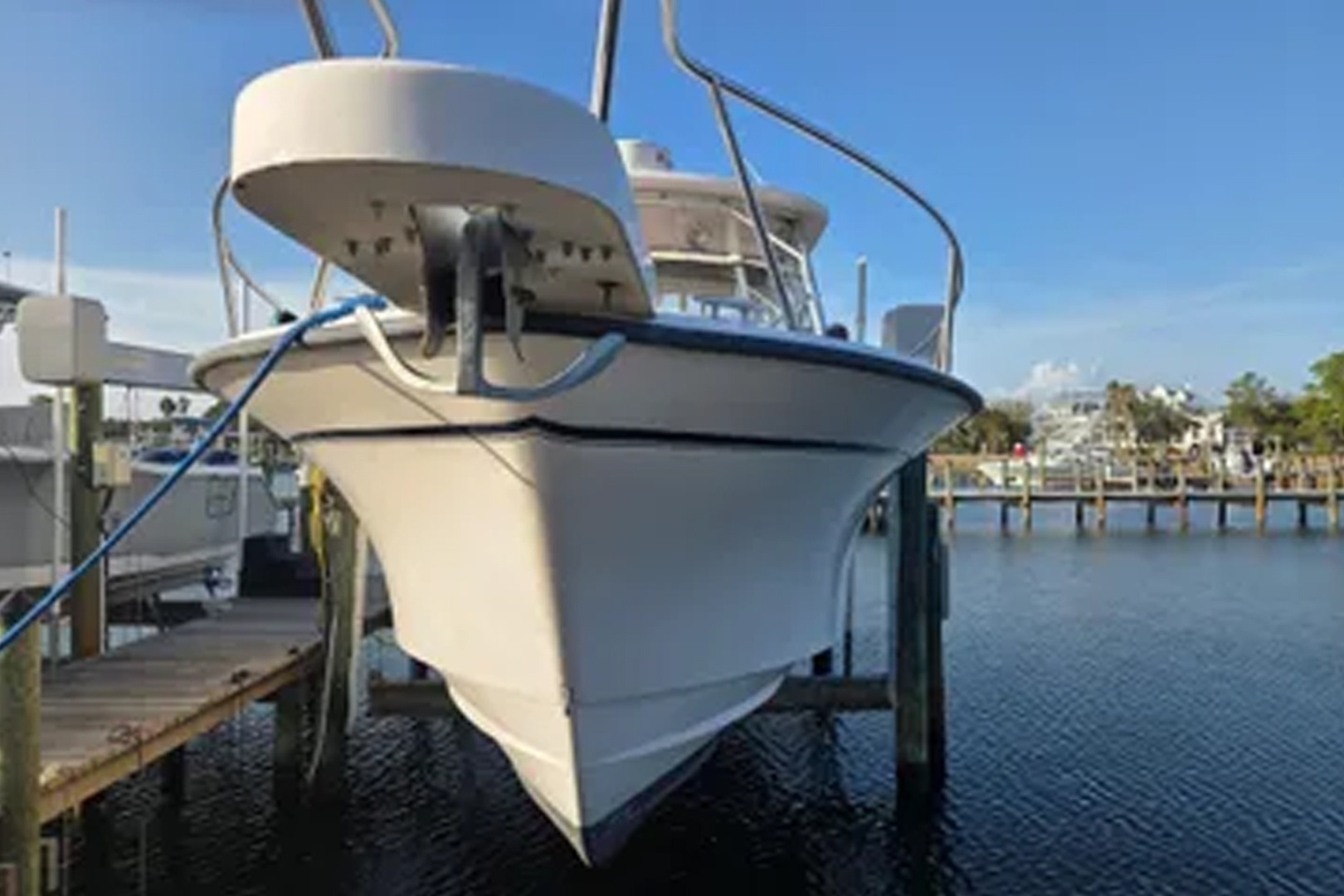 2004 Grady-White Express 330 - Image 4