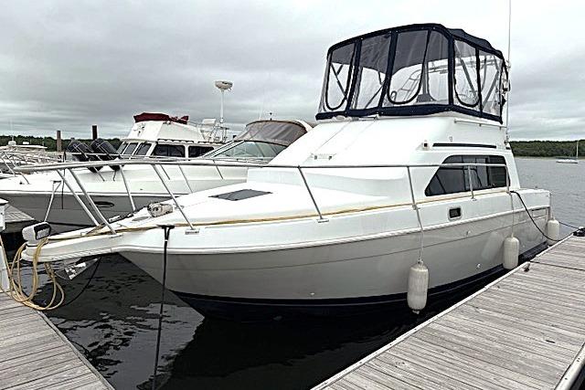 1996 Mainship 31 Sedan Bridge