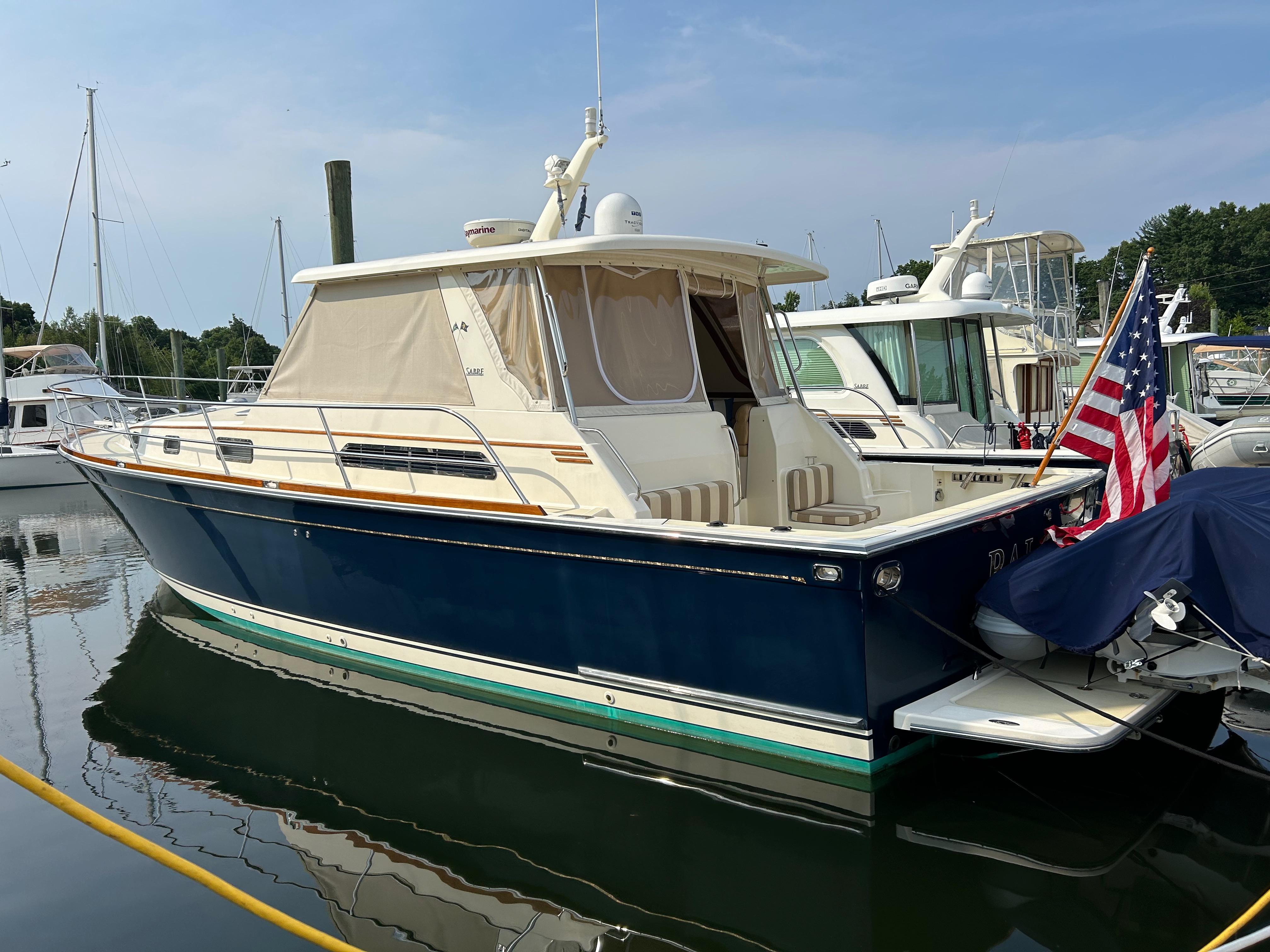 2009 Sabre 42 Salon Express