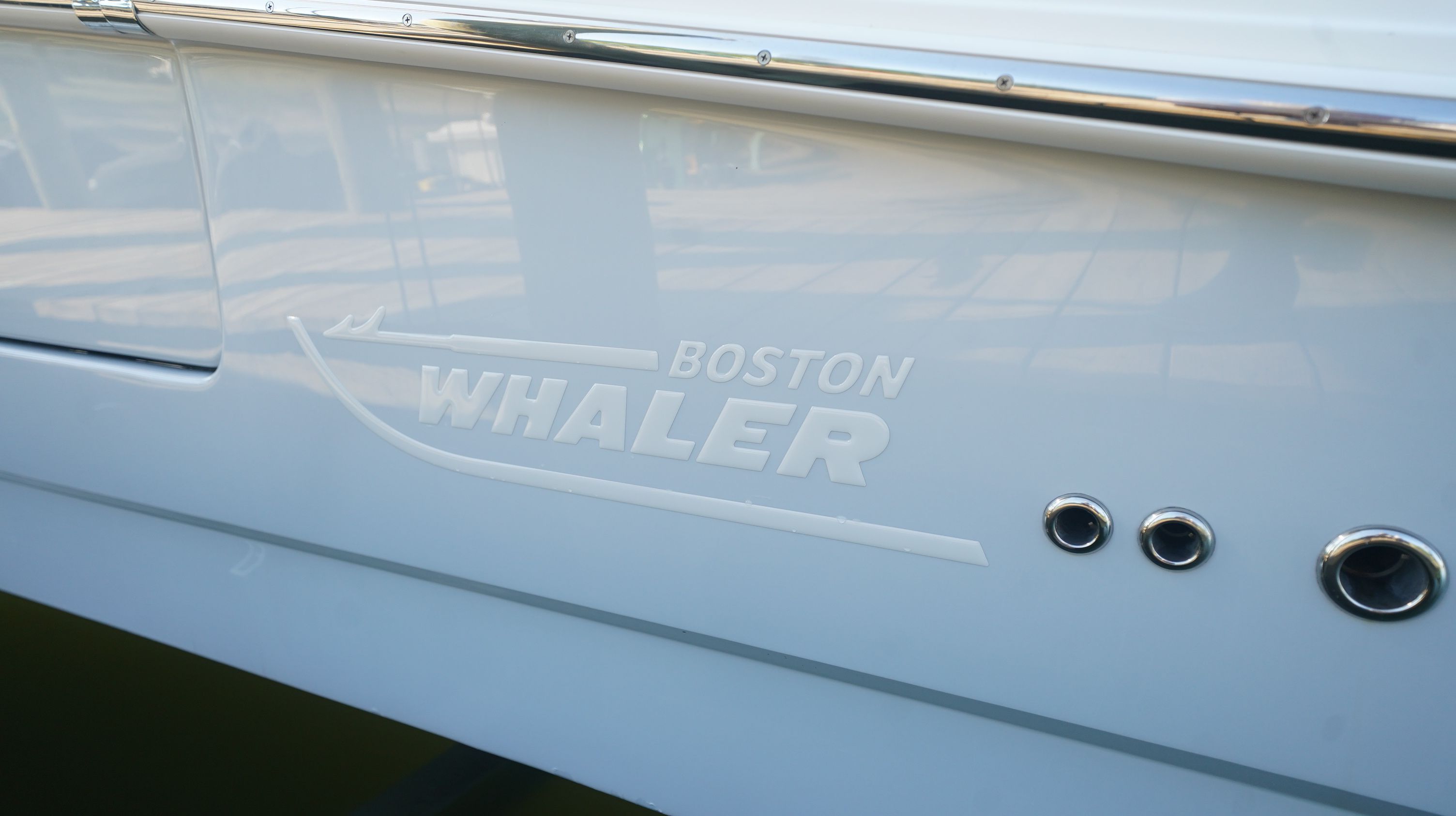 2013 Boston Whaler 350 Outrage - 149