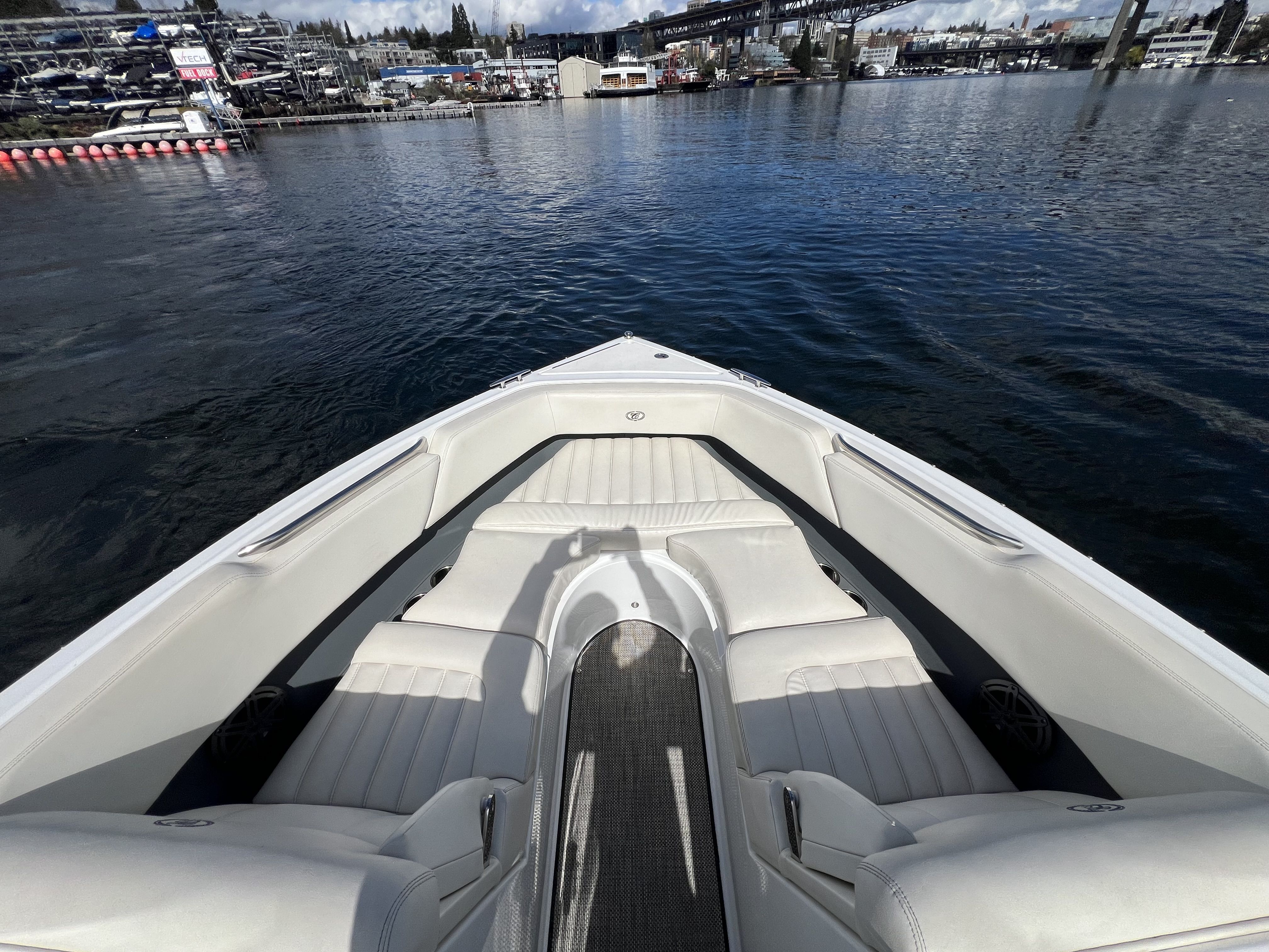 2016 Cobalt R3 WSS Surf - 14