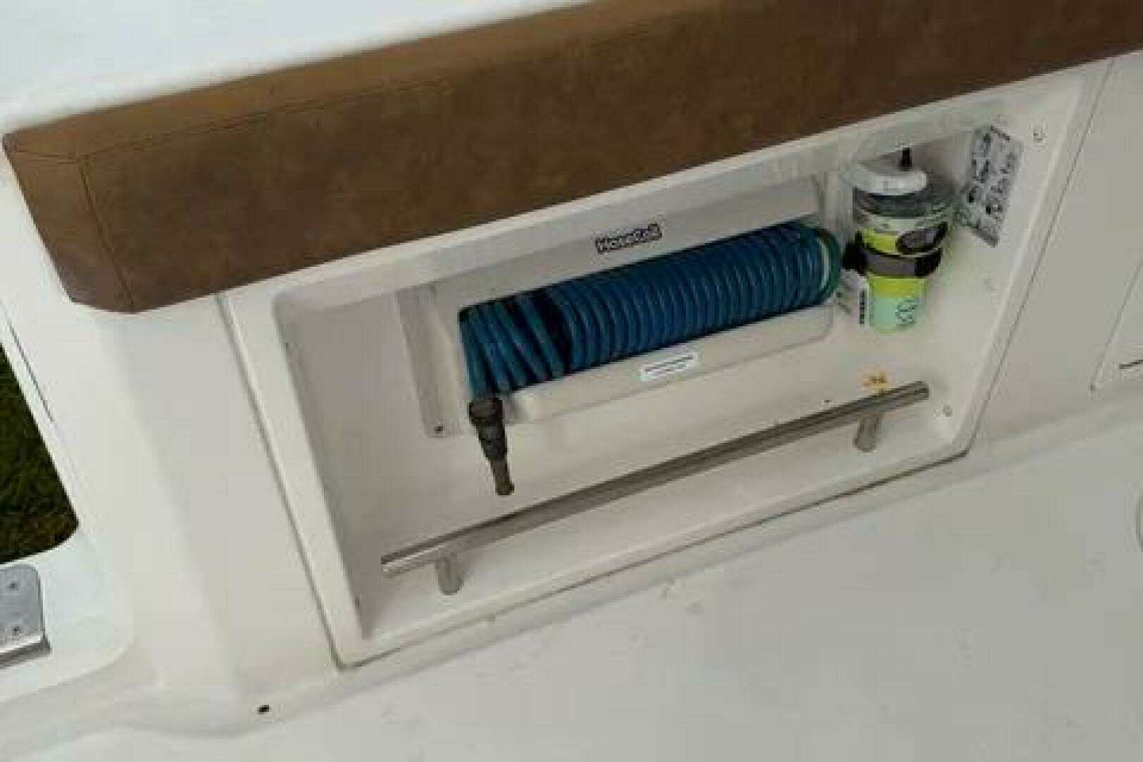 2020 Caymas 341CC - Image 10