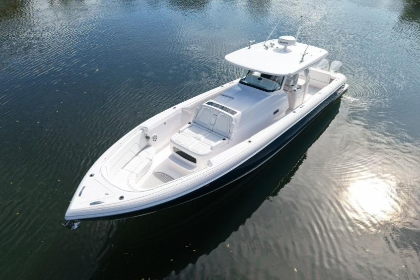 2022 Intrepid 407 Panacea