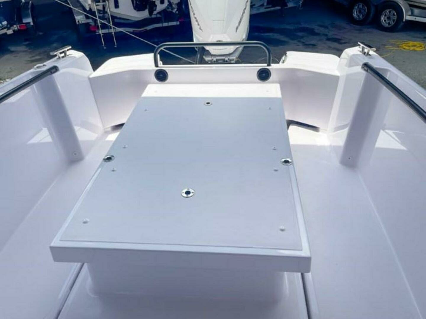2024 Axopar 25 Cross Top - Image 19