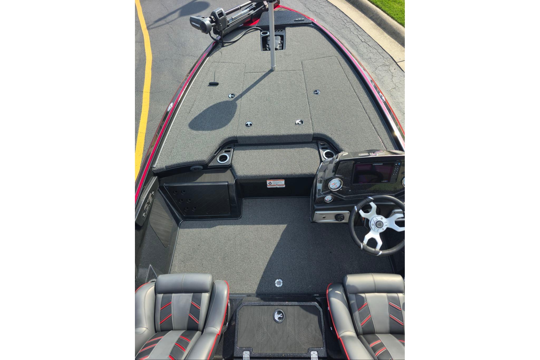 2024 Nitro Z19 boat interior with steering console and seating.