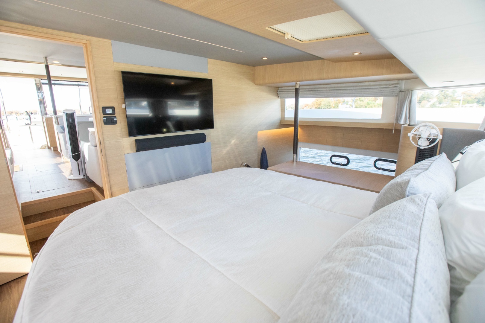 2023 Aquila 54 Yacht - Image 44