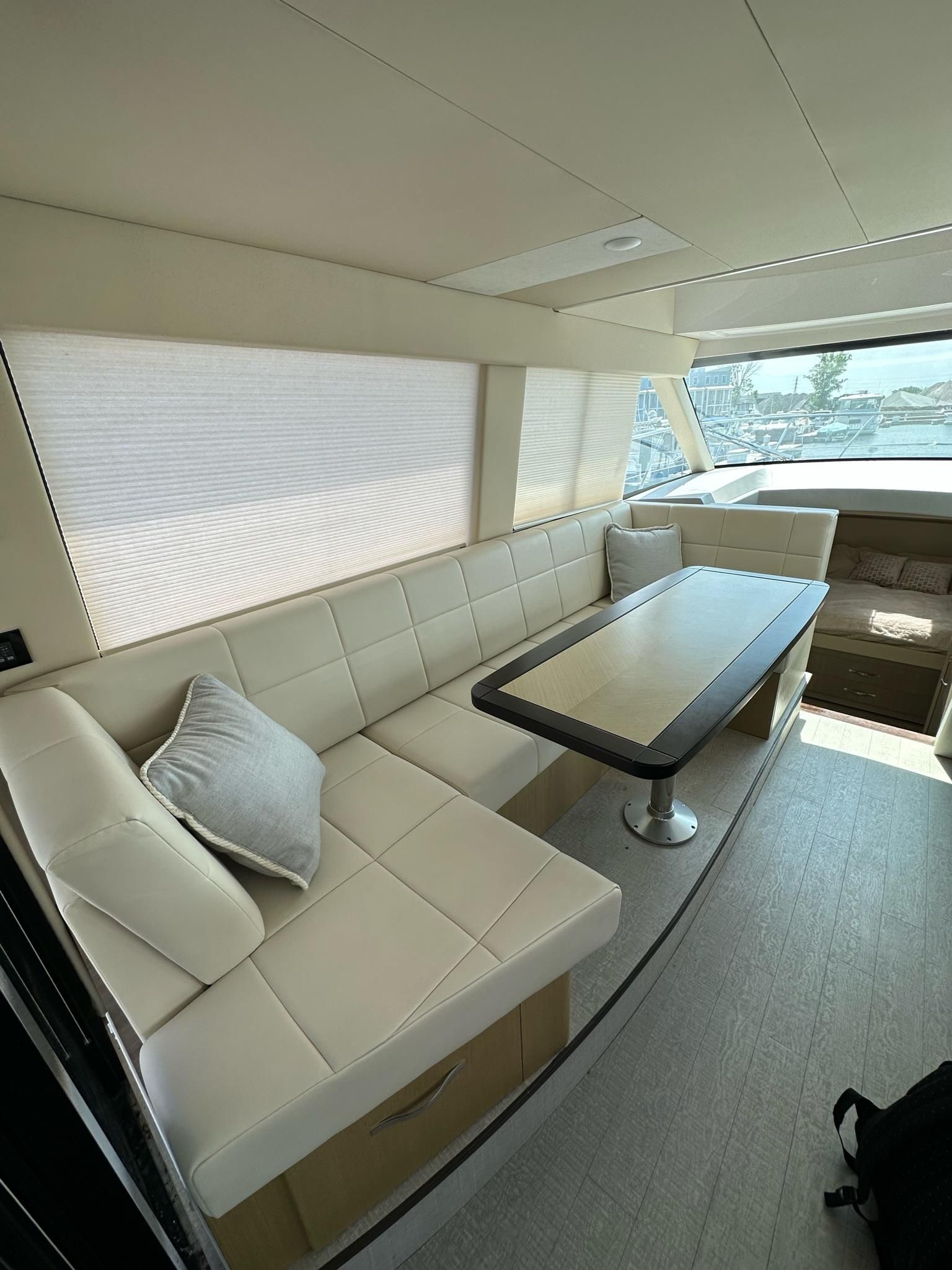 2021 Regal 42 Grande Coupe - 22
