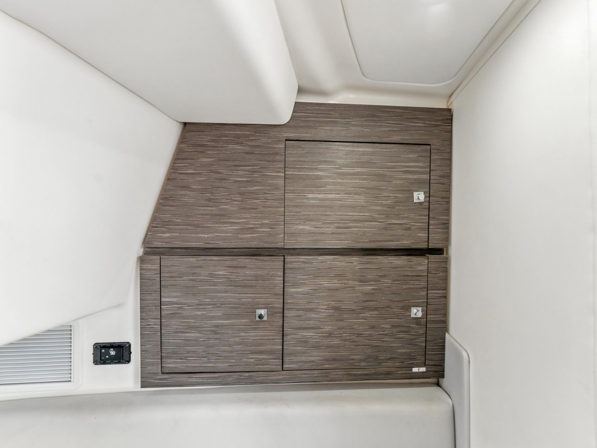 2021 Aviara AV36 OB - 22