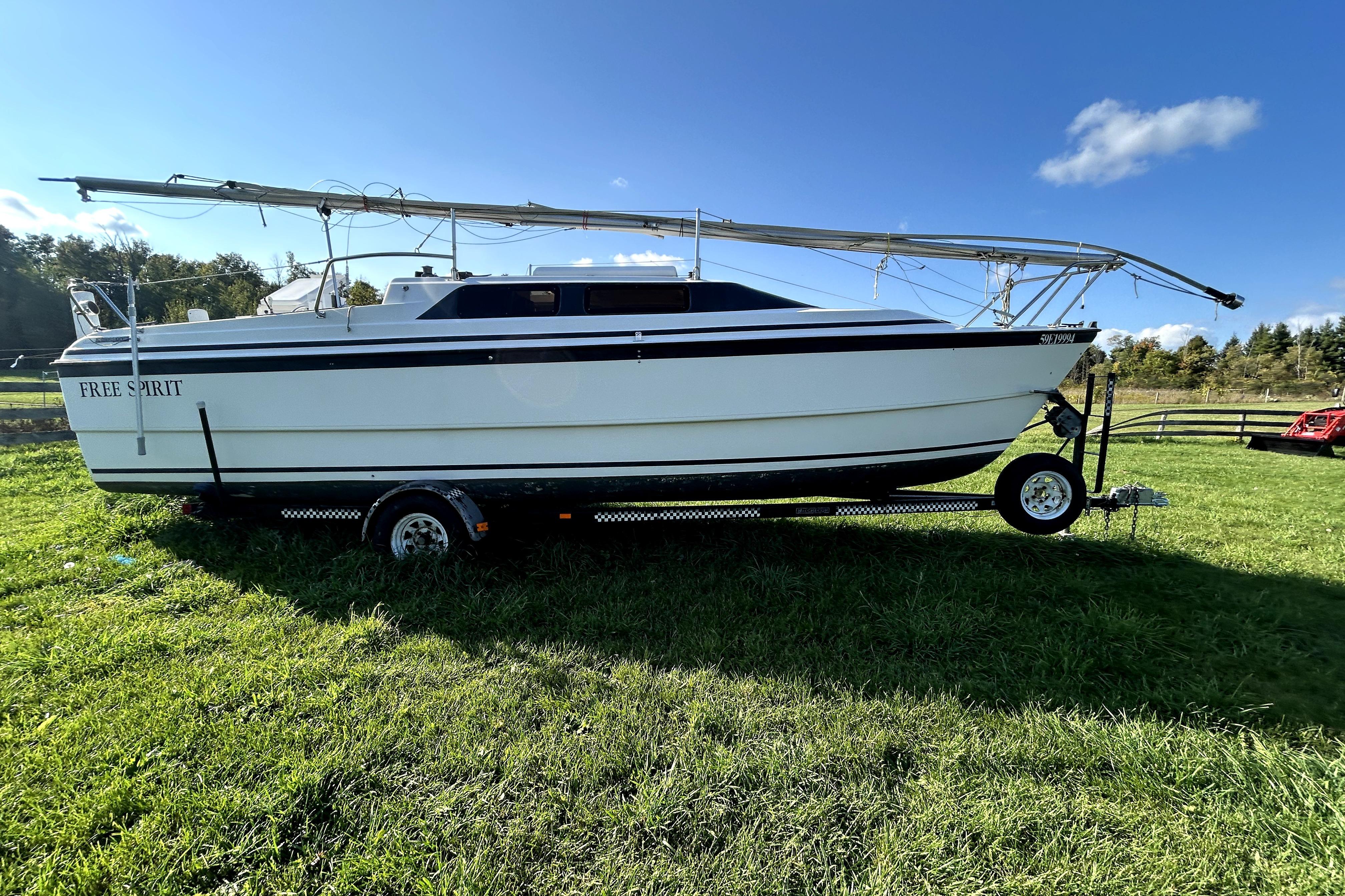 1998 MacGregor 26X