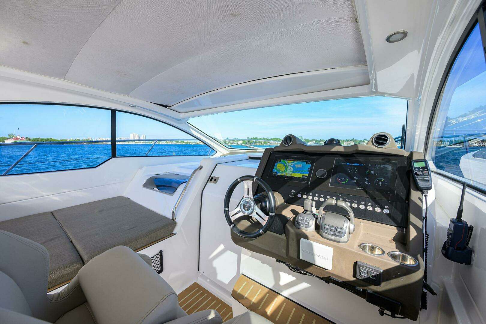 2020 Azimut Atlantis 45 - Image 25