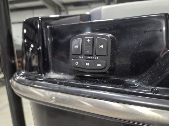 2026 Axis T220 - 7