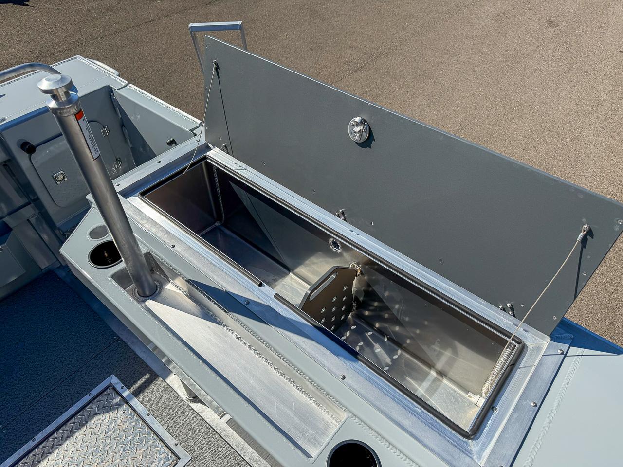 2026 Hewescraft 210 Sea Runner Hard Top - 18
