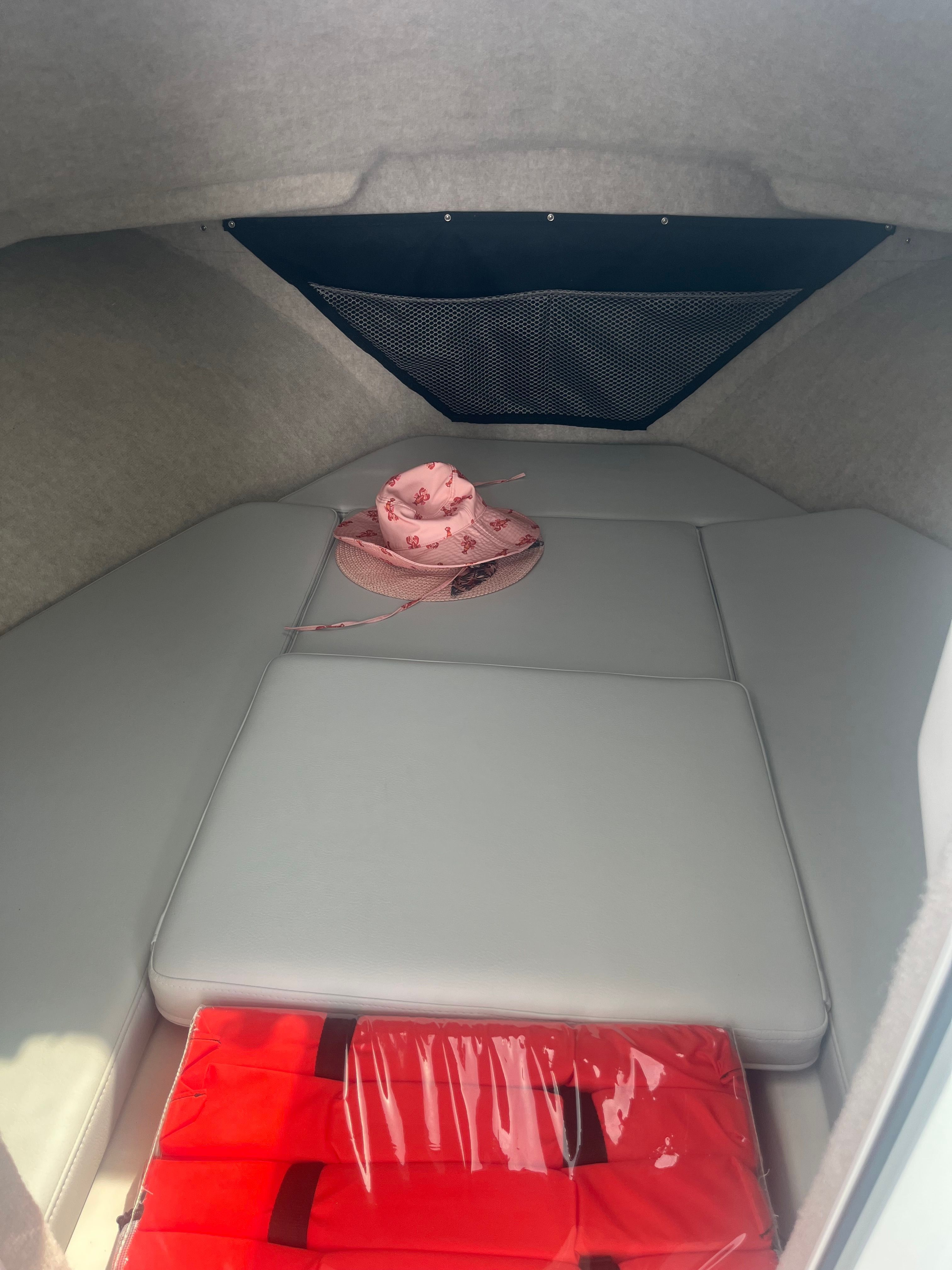 2024 Parker 2520 XLD Sport Cabin - 11