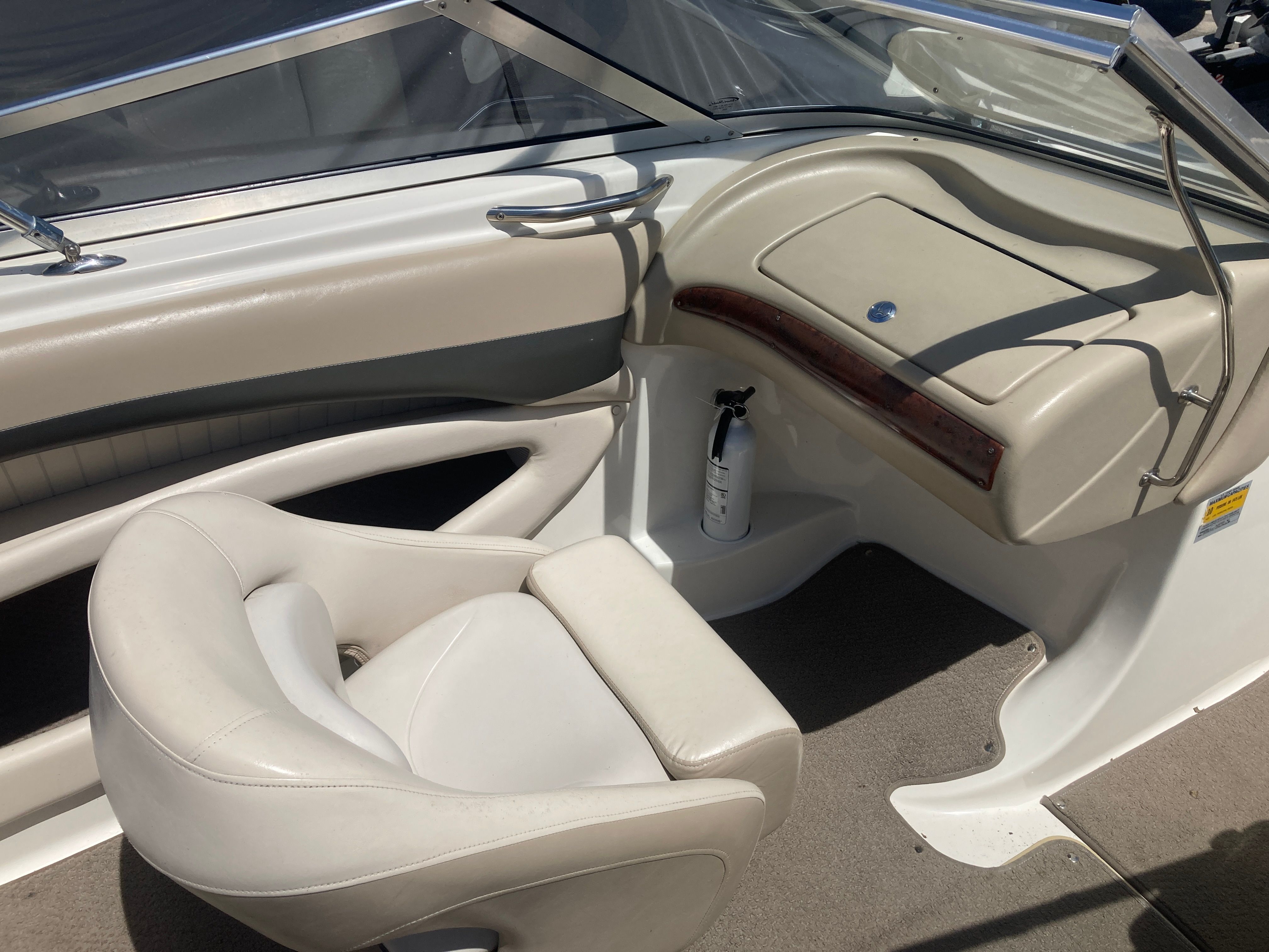 2006 Glastron GX 205 - 12