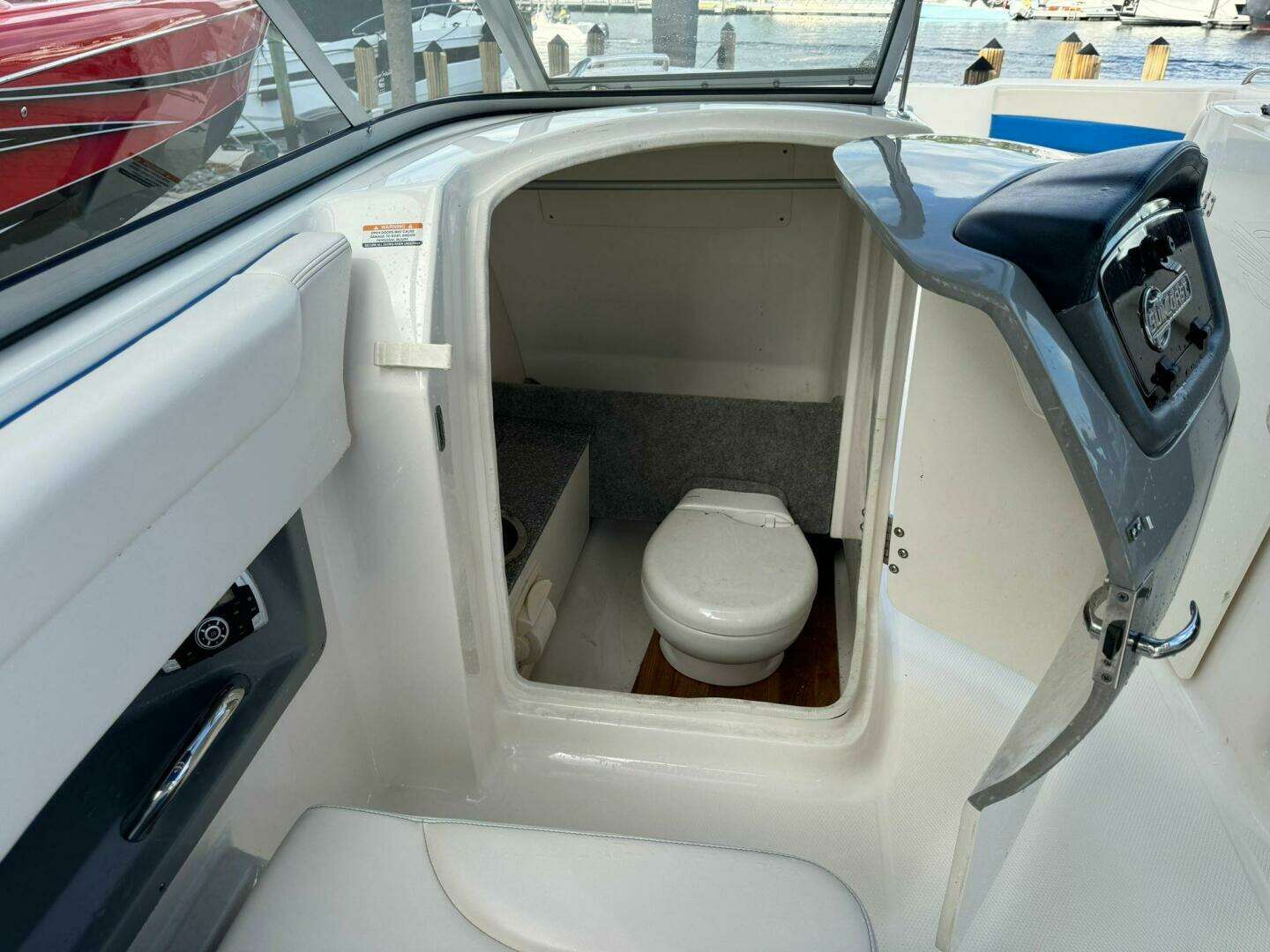 2017 Chaparral 250 Suncoast - Image 16