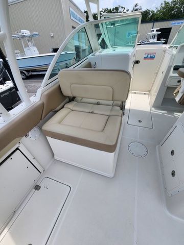 2017 Sailfish 275 DC - 30