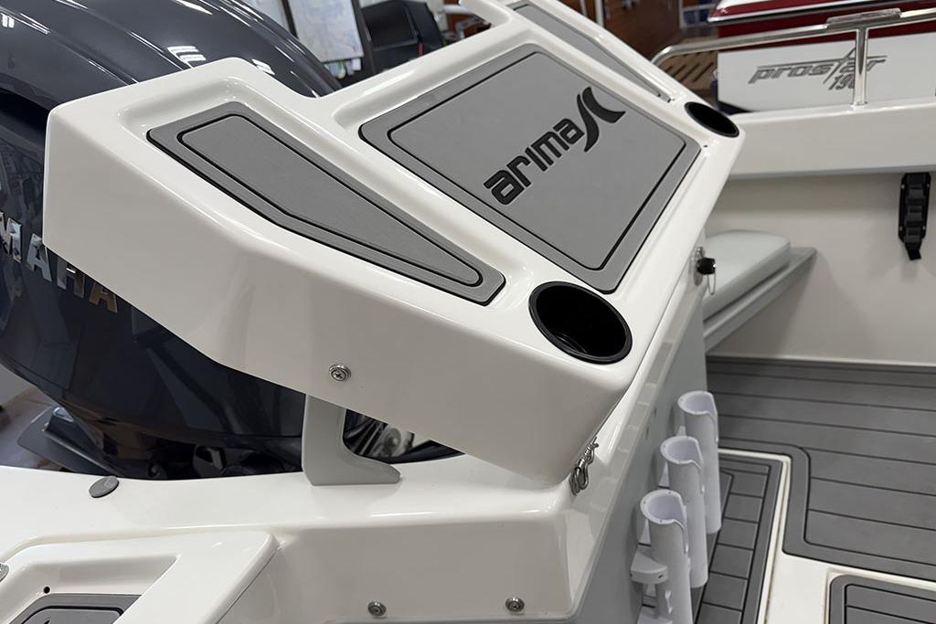 2027 Arima Sea Ranger 21 Yellowtail Edition boat interior with sleek design and modern features.