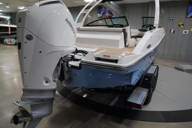 2025 Monterey M-225 - 8